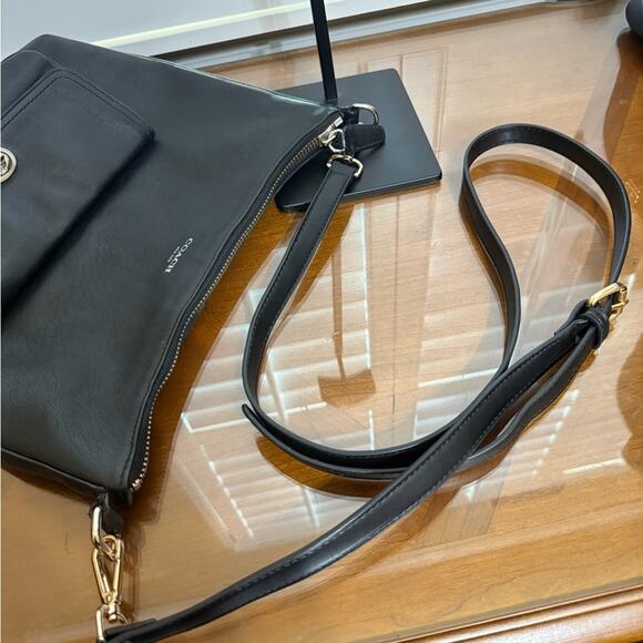 Coach Black Shoulder Bag - Picture 11 of 13